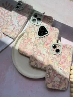 قاب پیشی در باغ گل (بدون آویز ) (کدC2061)