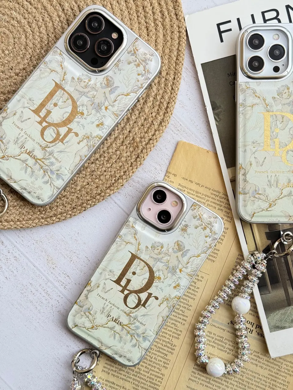 04b347 قاب Dior با آویز (کدC1775) - تصویر 1