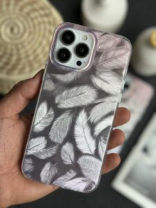 قاب موبایل آیفون پر مرغ عشق هلوگرامی