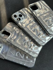 قاب موبایل آیفون لیکرز 24 کرومی - تصویر 2