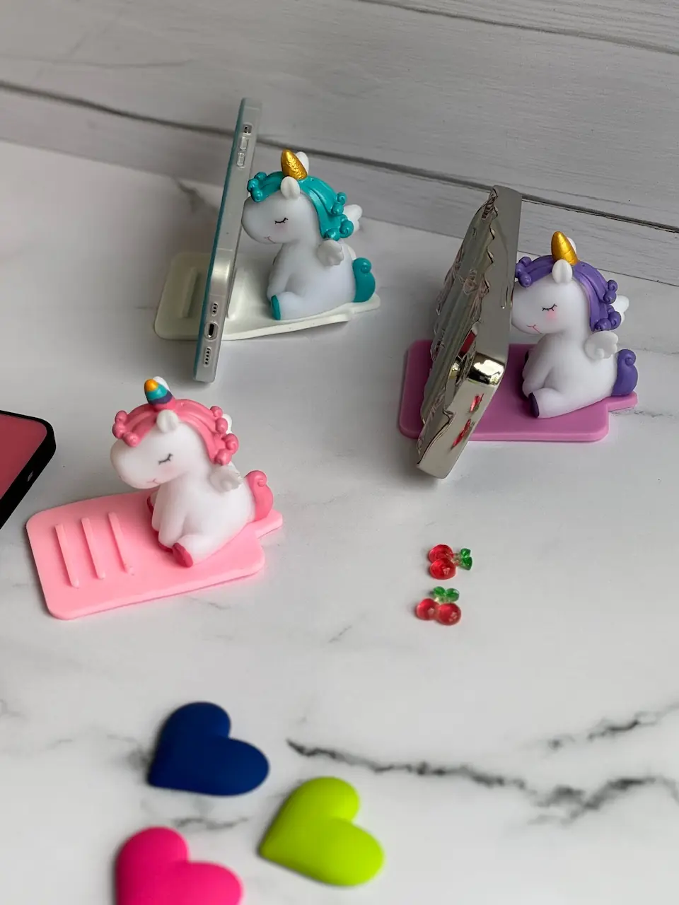 10da75 استند موبایل سیلیکونی یونیکورن (کدa0137) - تصویر 1