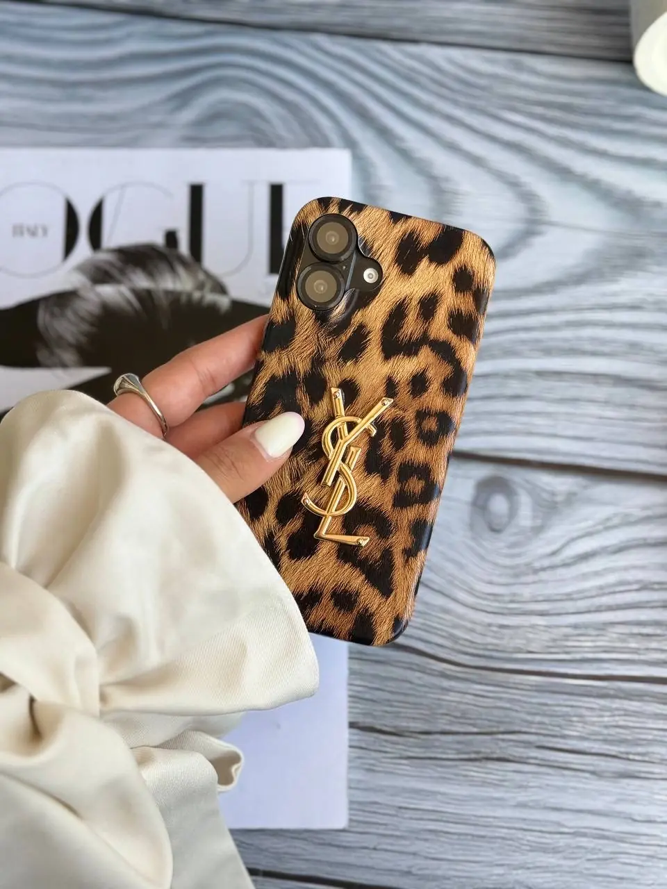 12063d قاب YSL پلنگی (کدC2012) - تصویر 1