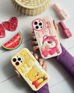 قاب موبایل آیفون برجسته خرس لوتسوهاگین و خرس پو محافظ لنزدار