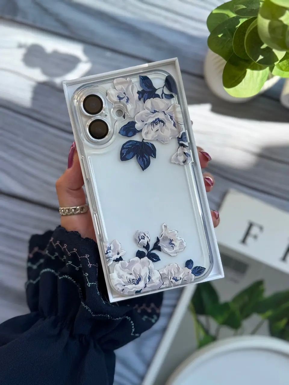 3de185 قاب White Rose آیفون ، سامسونگ ، شیائومی (کدC2049) - تصویر 1