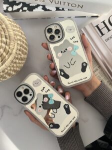 قاب موبایل آیفون کیوت کت گربه خجالتی آینه ای