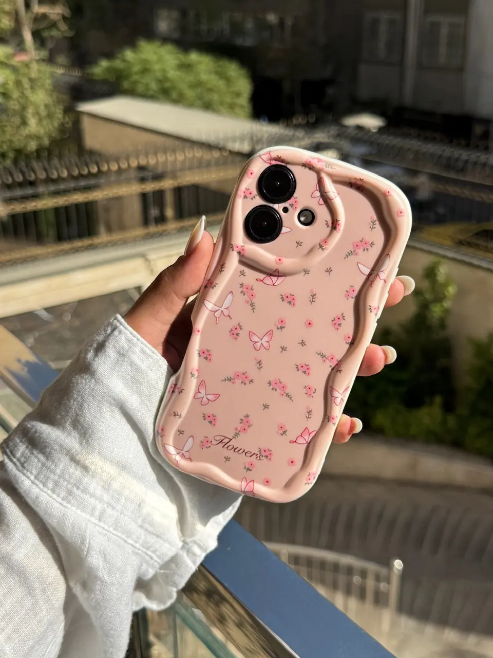 55d22f قاب Peachy Flowers & butterfly آیفون ، سامسونگ ، شیائومی (کدC2092) - تصویر 1