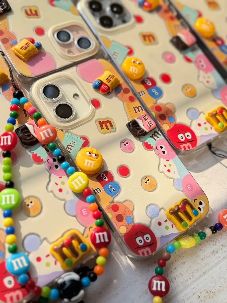 77b54d قاب M&M Land با آویز آیفون سامسونگ شیائومی (کدC1917) - تصویر 1