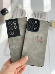 قاب موبایل آیفون چرم و جیر طوسی اسمایل محافظ لنزدار - تصویر 3