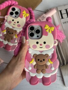 قاب موبایل آیفون عروسک صورتی لونا - تصویر 3