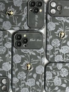 قاب موبایل آیفون گل رز دارک نایت - تصویر 2