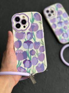 قاب موبایل آیفون گل لاله بنفش محافظ لنز طرح دار + حلقه ست ( 3011 )