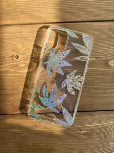 قاب موبایل آیفون برگ نقره ای فلزی - تصویر 2