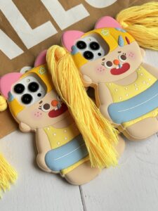 قاب موبایل آیفون عروسک ناتالی مو زرد سیلیکونی - تصویر 3