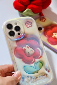 قاب موبایل آیفون فلاورز رزقرمز خرگوشی محافظ لنزدار - تصویر 3