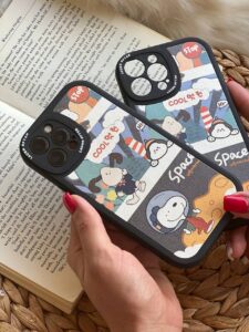 قاب موبایل آیفون سگ اسنوپی محافظ لنزدار - تصویر 3