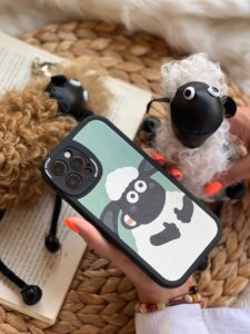 قاب موبایل آیفون گوسفند پشمالو ناقلا محافظ لنزدار - تصویر 3