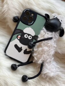 قاب موبایل آیفون گوسفند پشمالو ناقلا محافظ لنزدار - تصویر 2