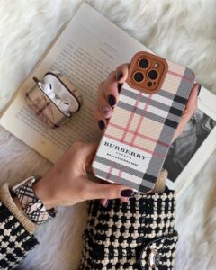 قاب موبایل آیفون باربری لندن محافظ لنزدار - تصویر 2