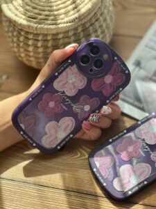 قاب موبایل آیفون گل لوندر بنفش آبرنگی محافظ لنزدار - تصویر 3