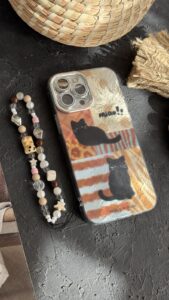 قاب موبایل ( آیفون ) پلنگی گربه سیاه میو + بندست - تصویر 2