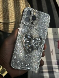 قاب موبایل آیفون بلینگی قلب پولکی دور نگین - تصویر 3