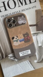 قاب موبایل آیفون مزرعه حیوانات قهوه ای دورنگ سنگشور - تصویر 3