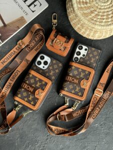 قاب موبایل سامسونگ لویی ویتون بگی والت جاکارتی - تصویر 3