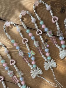 بند و آویز خرس پاستیلی پروانه پاپیون - تصویر 3