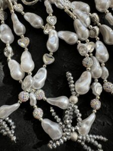 بند و آویز وایت پیرل پاپیون قلبی - تصویر 2