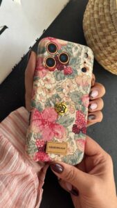 قاب موبایل آیفون گوچی فلاور کبریتی پارچه ای - تصویر 2