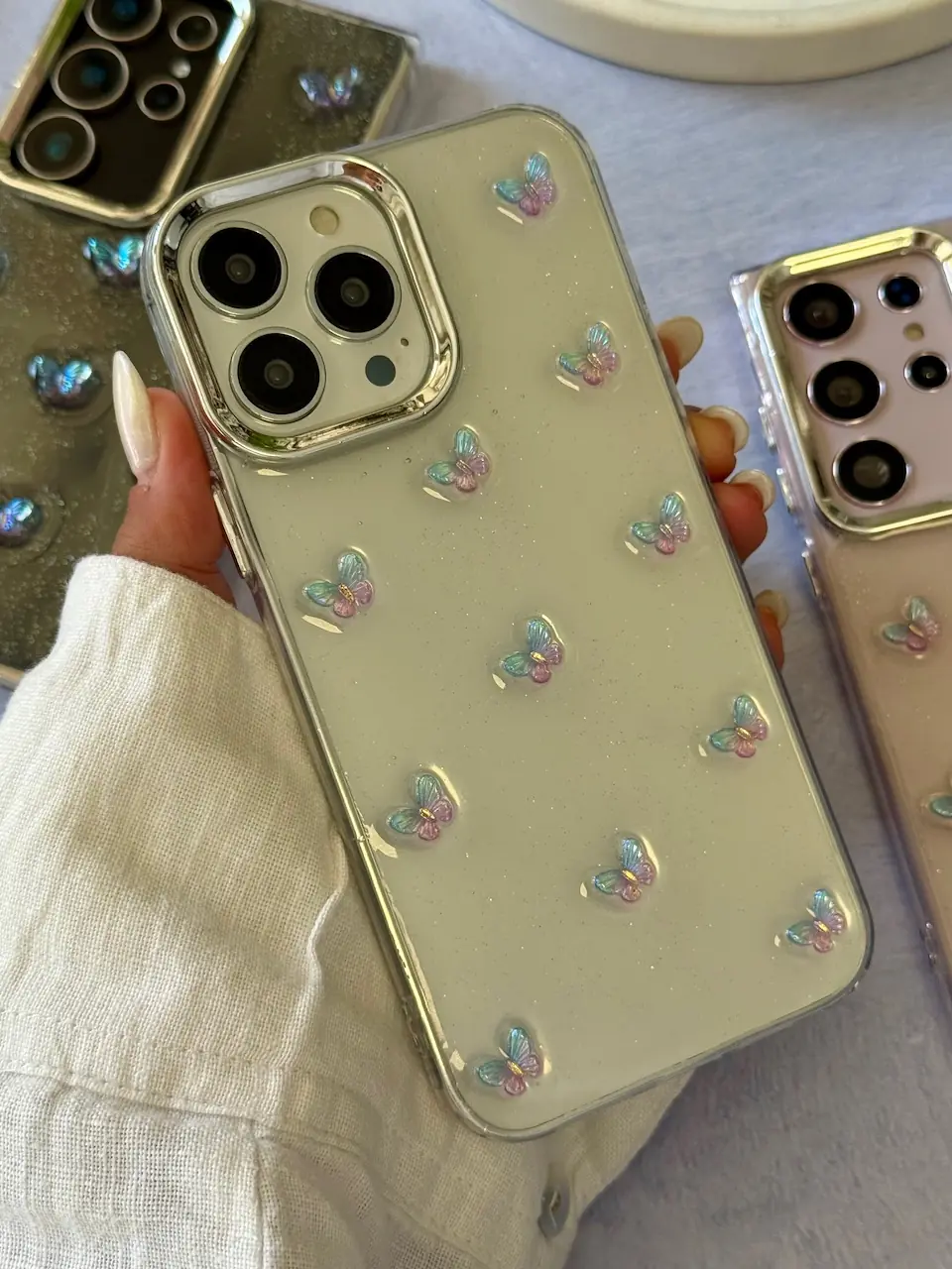 f11c59 قاب پروانه رنگی زمینه شاینی (کدC2108) - تصویر 1