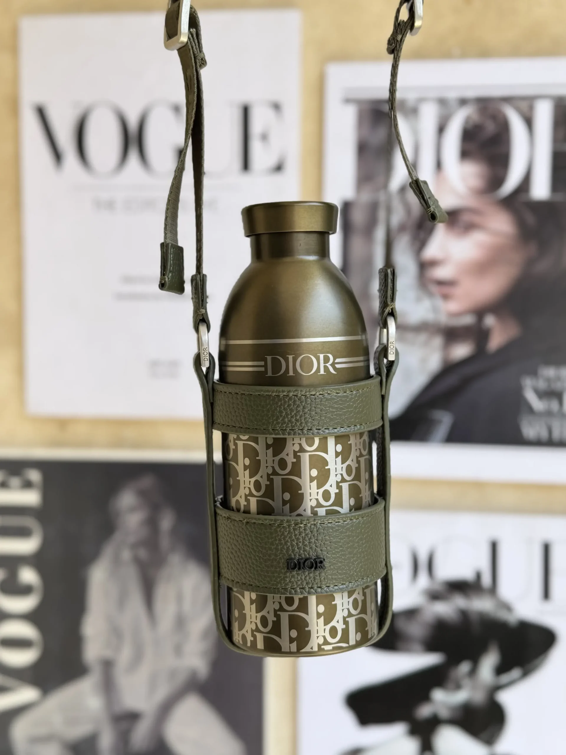 fcd144 بطری آب استیل دیور سری آکوا با بند دوشی (کدa0270) - تصویر 1