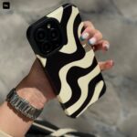 قاب گوشی آیفون زبرا 2025 هاشور (كبريتي)