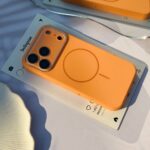 قاب گوشی آیفون مدل سيليكني لنز مگسيف دار بدون لوگو - تصویر 5