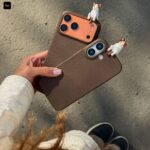 قاب گوشی آیفون طرح ماسا كت قهوه اي - تصویر 3