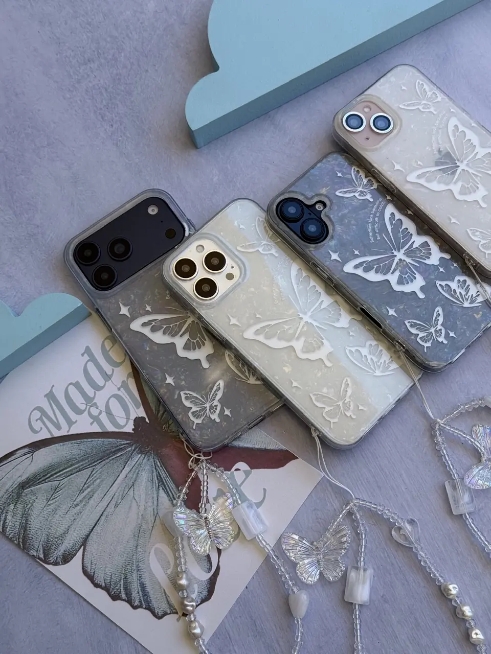 3c8609 قاب Ice Butterfly با آویز (کدC2230) - تصویر 1